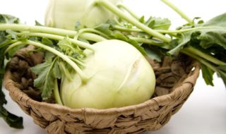 Kohlrabisalat Rezept - Kohlrabi Salat Zubereitung