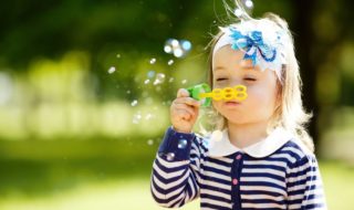Kinderspiele und Spielideen für Kleinkinder