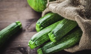 Zucchini Nudeln Rezept - Pasta mal anders