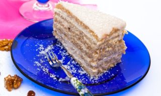 Raffaello Torte Rezept mit Bild - Raffaello Kuchen Rezept einfach ohne Backen