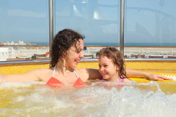 Kinderbetreuung Kreuzfahrtschiff
