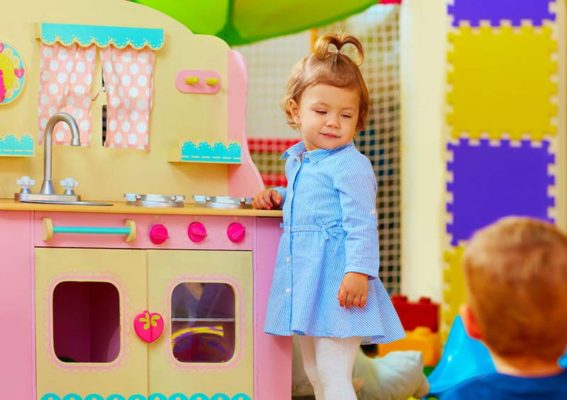 genderspezifisches geschlechtsspezifisches Spielzeug Jungs Mädchen