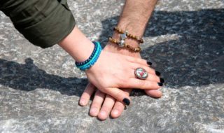 Kleine Geschenke: Partnerarmbänder