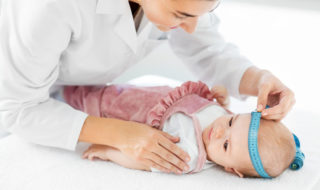 Neugeborene: Kopfumfang Baby