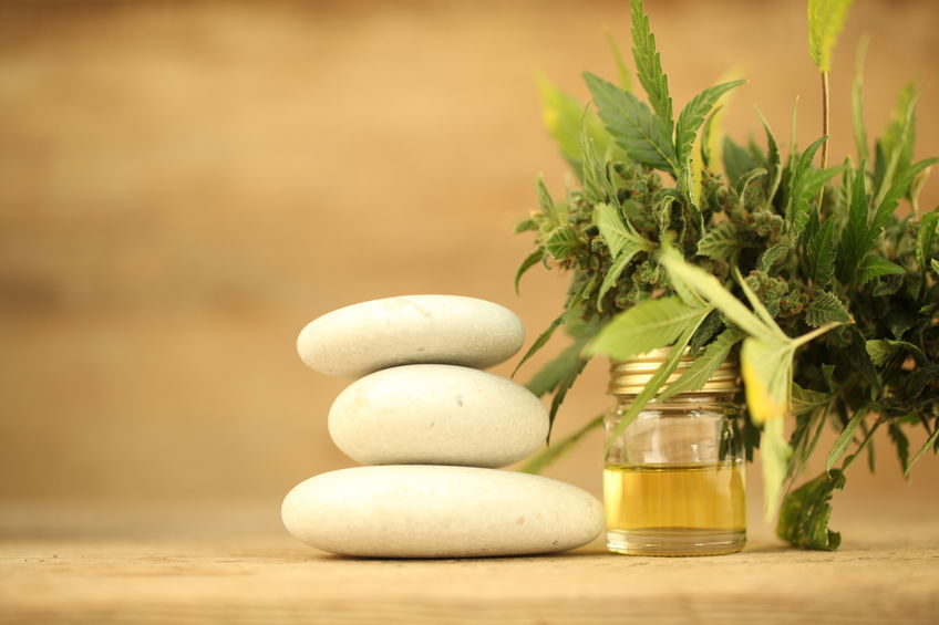 CBD Öl aus der Apotheke: Wer trägt die Kosten für die alternative Behandlung?