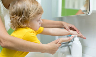 Erziehung zu einer guten Händehygiene