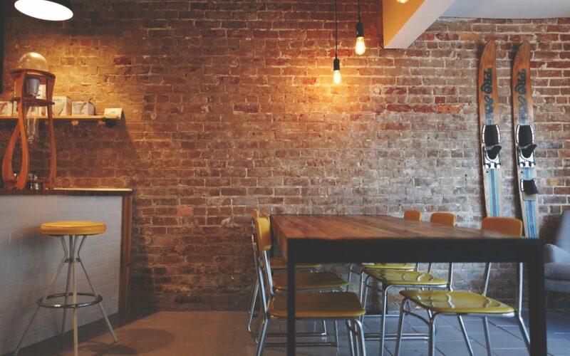 Der Traum vom eigenen Café: Wie können Sie sich diesen ermöglichen?